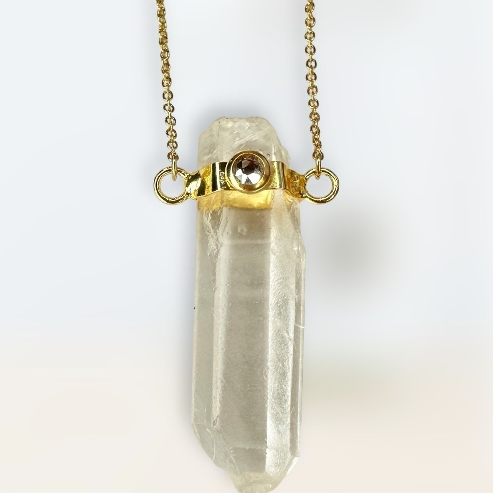 NEW Natural Clear Quartz Column Spear Pendant W/ Swarovski Crystal Accent - Picture 7 of 16